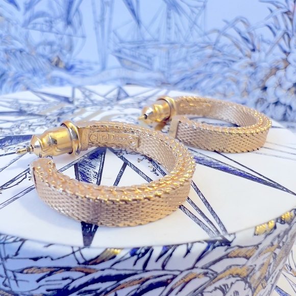 DIOR Thin Hoops Gold Plated Pierced Earrings by Christian Dior - Picture 5 of 8